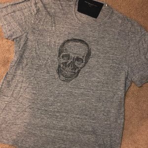 Men’s John varavatos T-shirt with skull